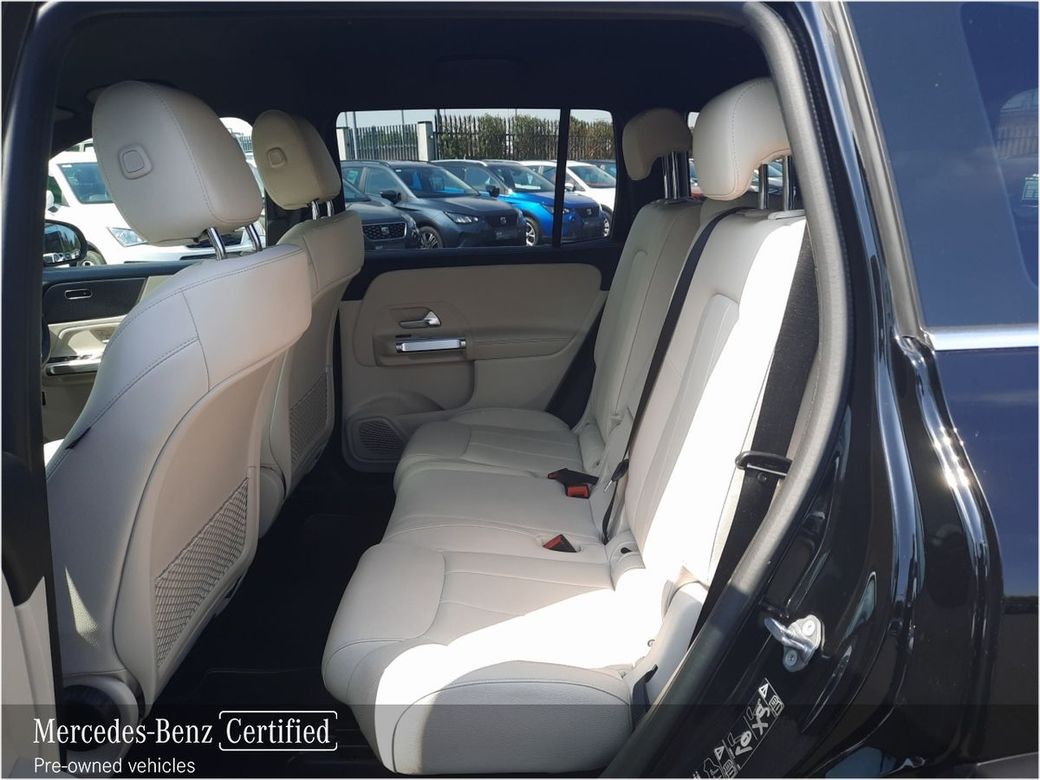 2023 Mercedes-Benz GLB Class