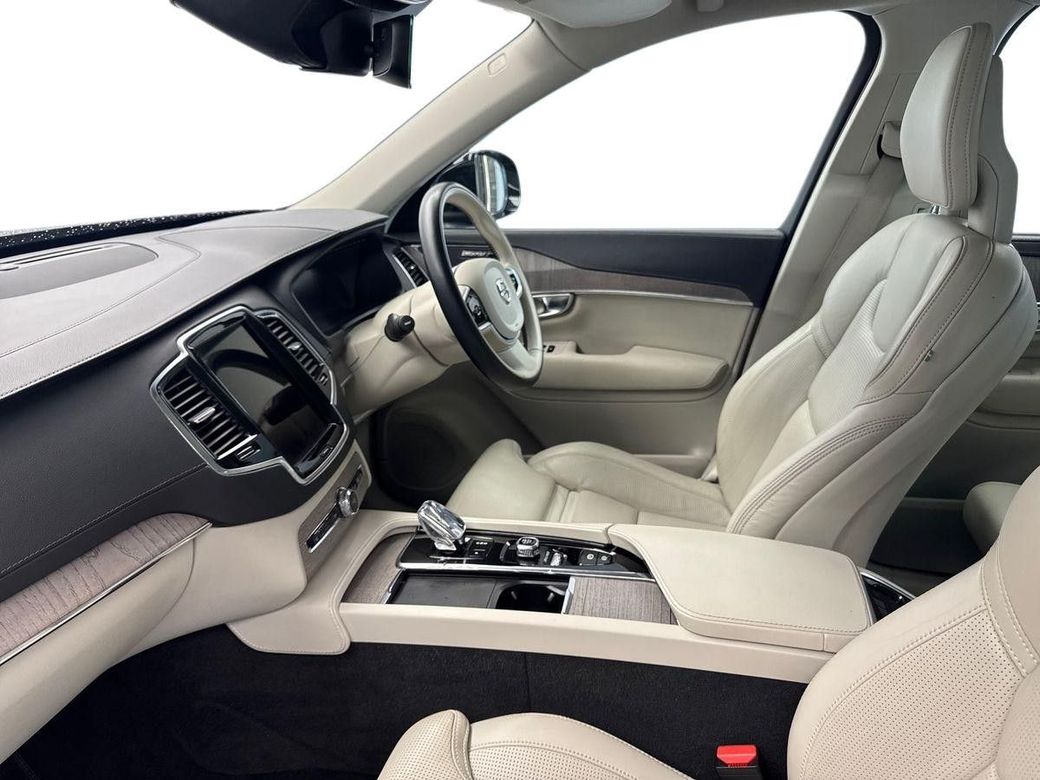 2021 Volvo XC90