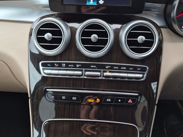 2021 Mercedes-Benz GLC Class