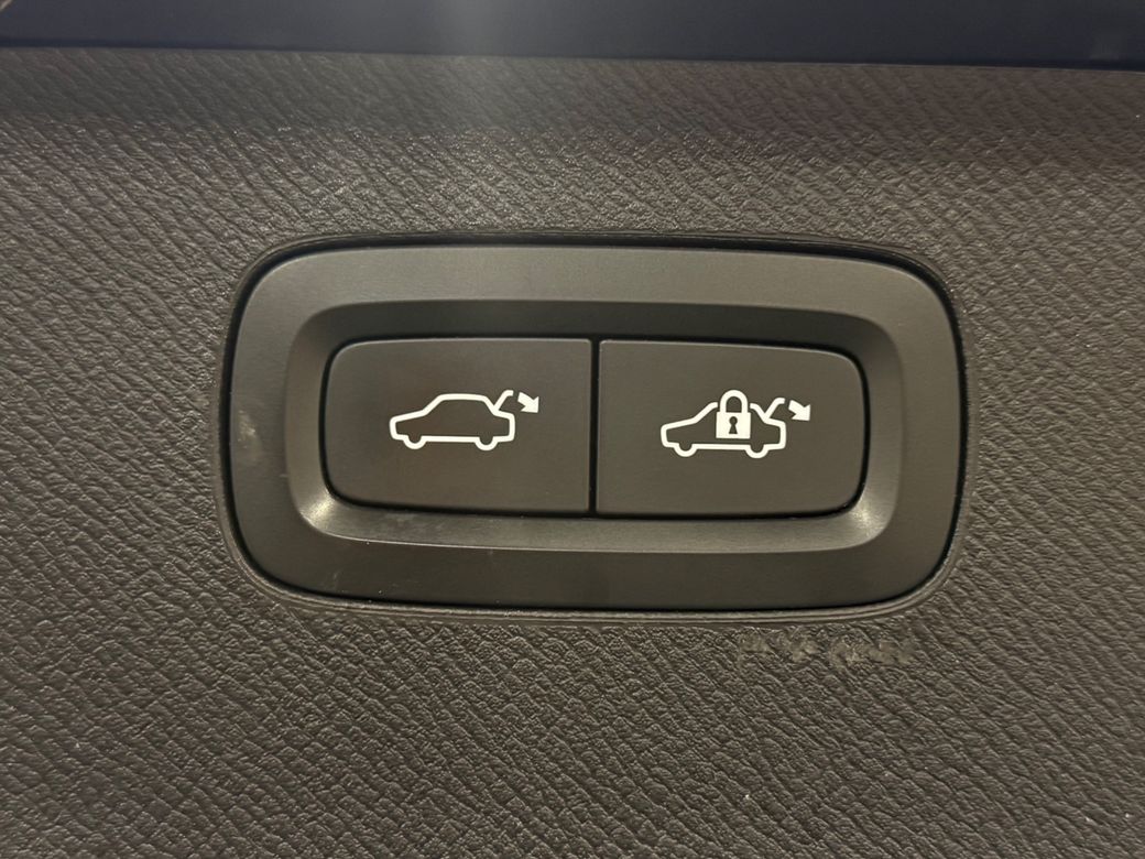 2018 Volvo XC90