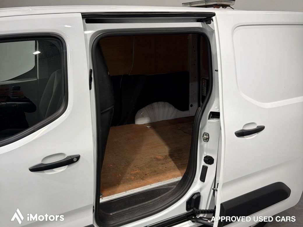 2022 Vauxhall Combo