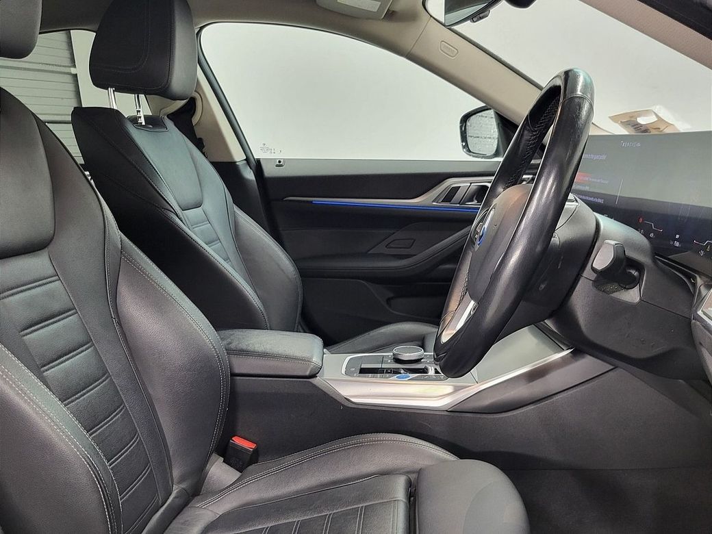 2024 BMW i4