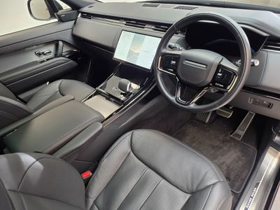 2025 Land Rover Range Rover Sport
