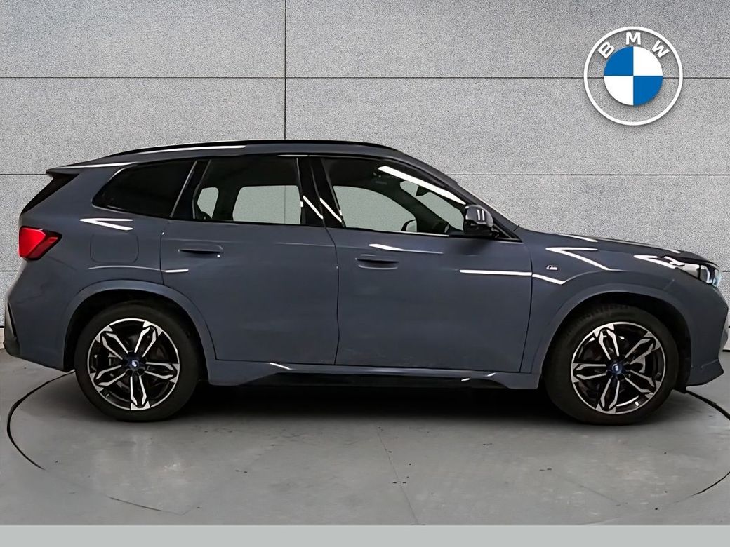 2023 BMW iX1