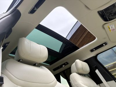 2025 Land Rover Range Rover