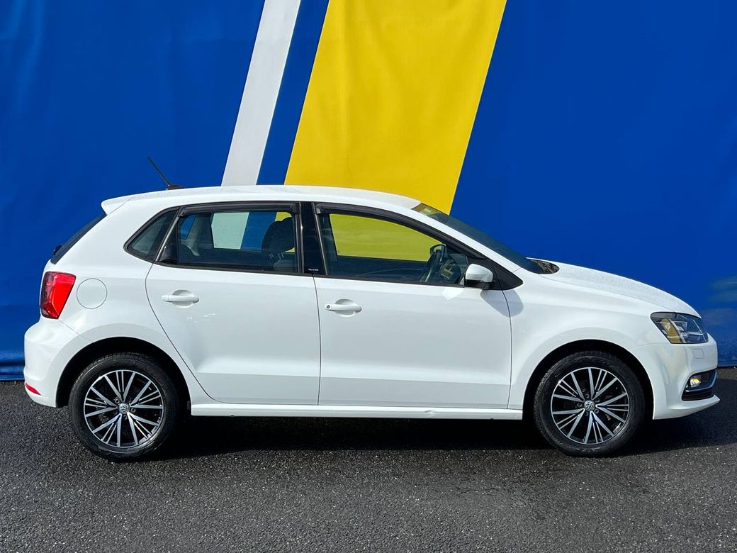 2016 Volkswagen Polo