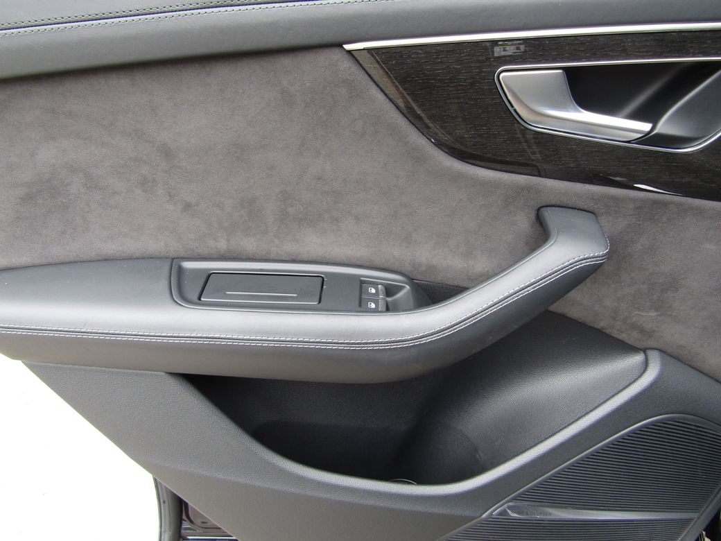 2019 Audi Q8