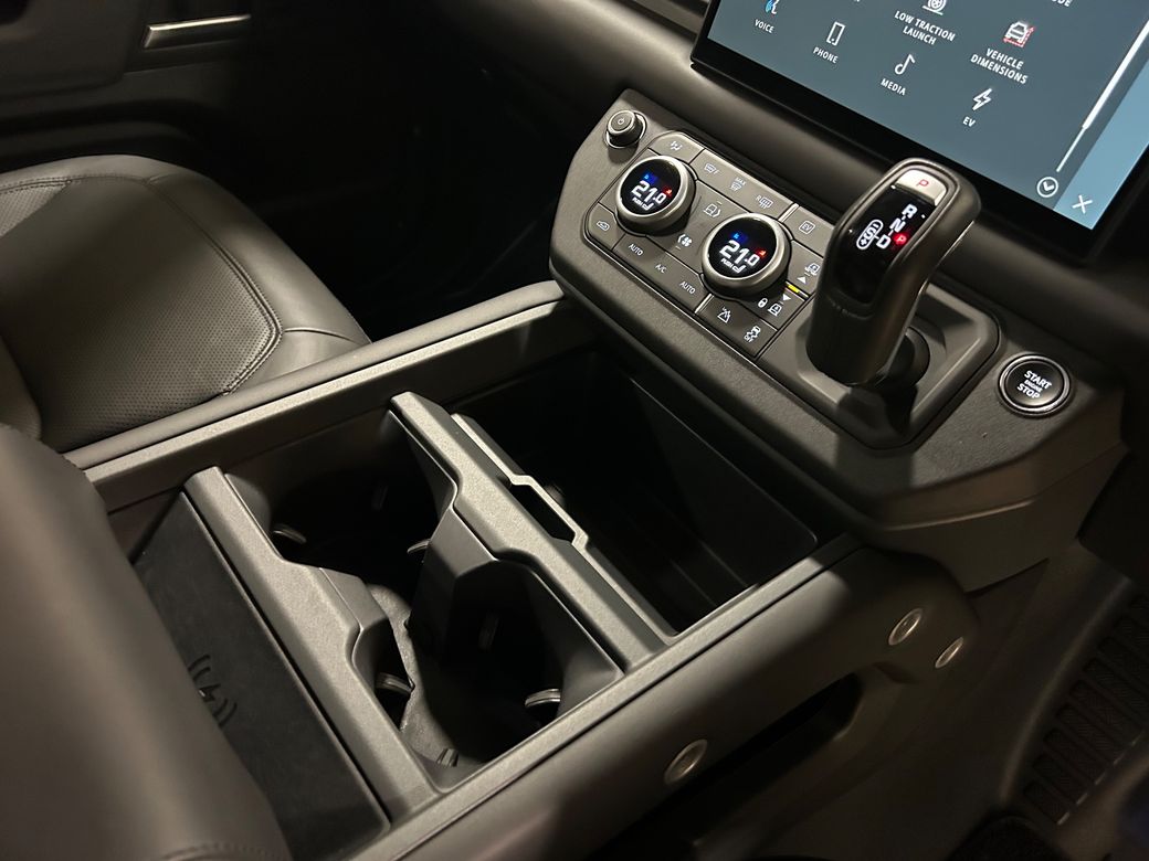 2025 Land Rover Defender