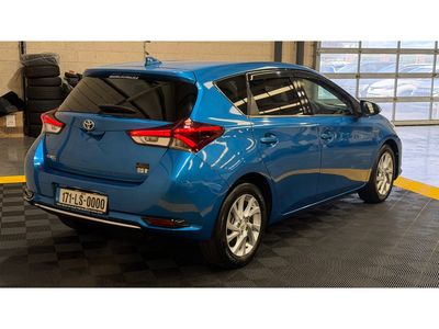 2017 Toyota Auris