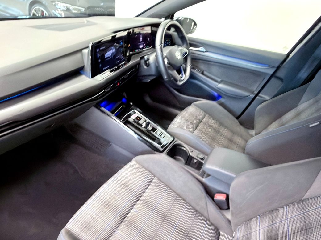 2023 Volkswagen Golf