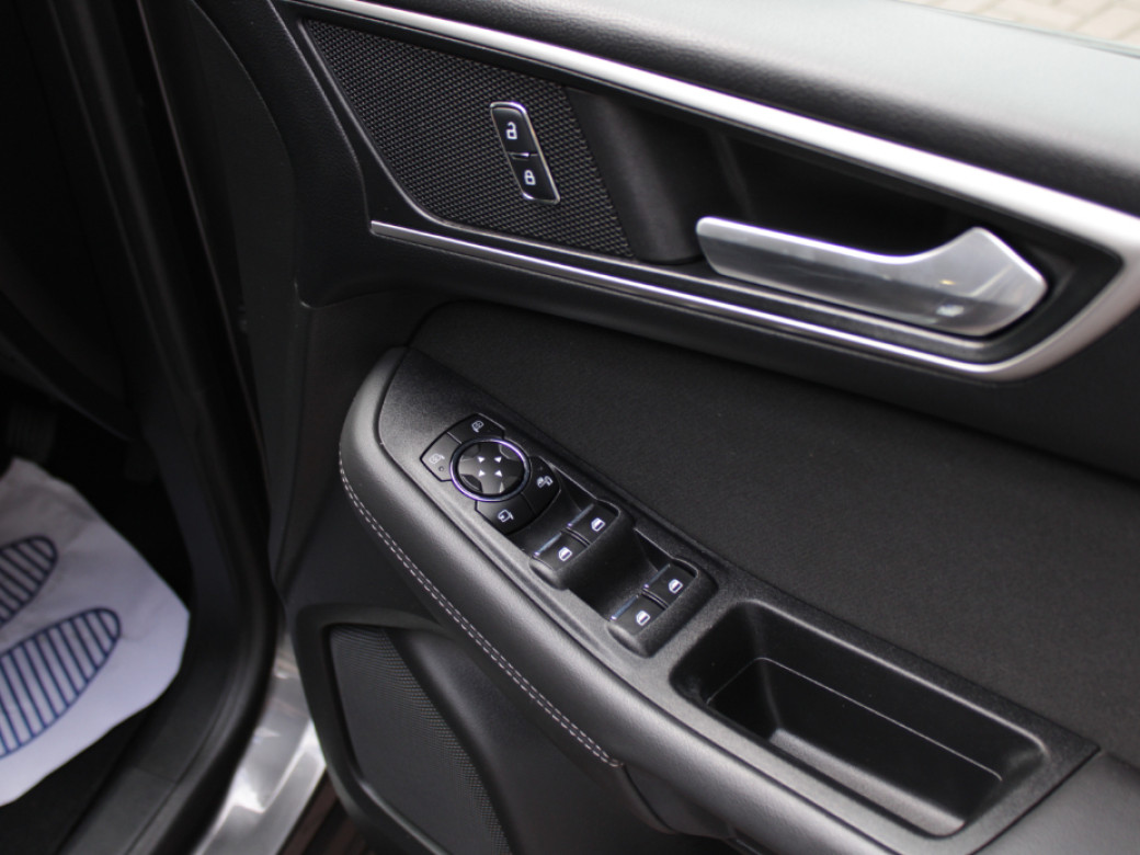 2016 Ford S-Max
