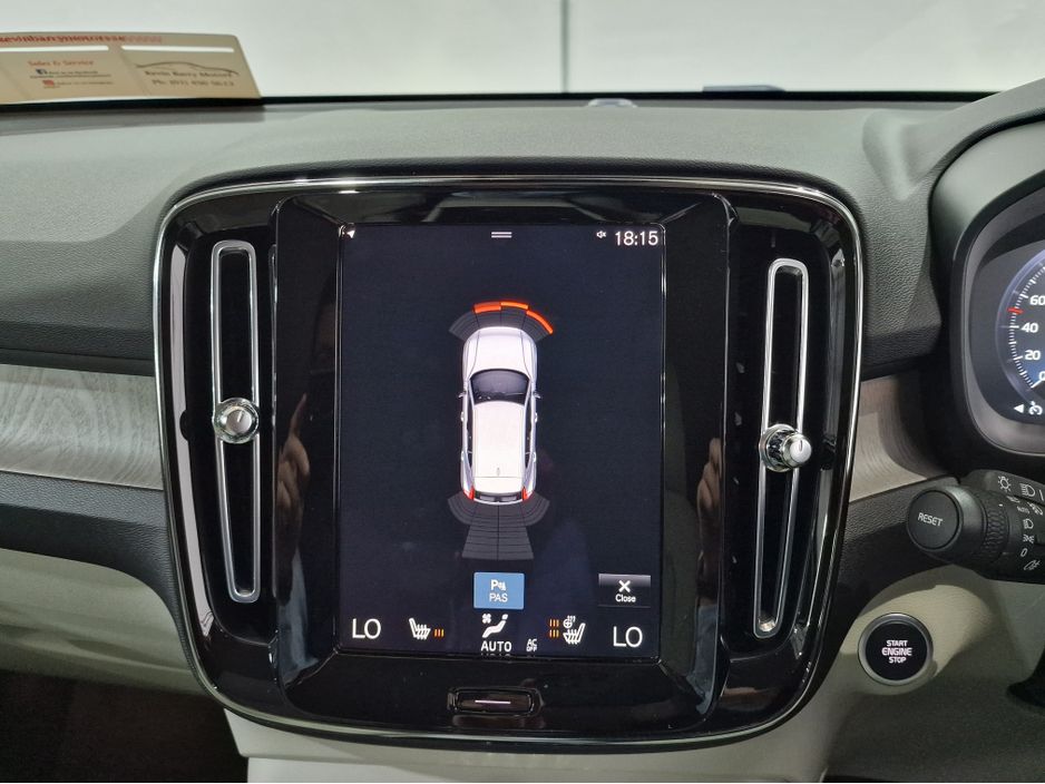 2022 Volvo XC40