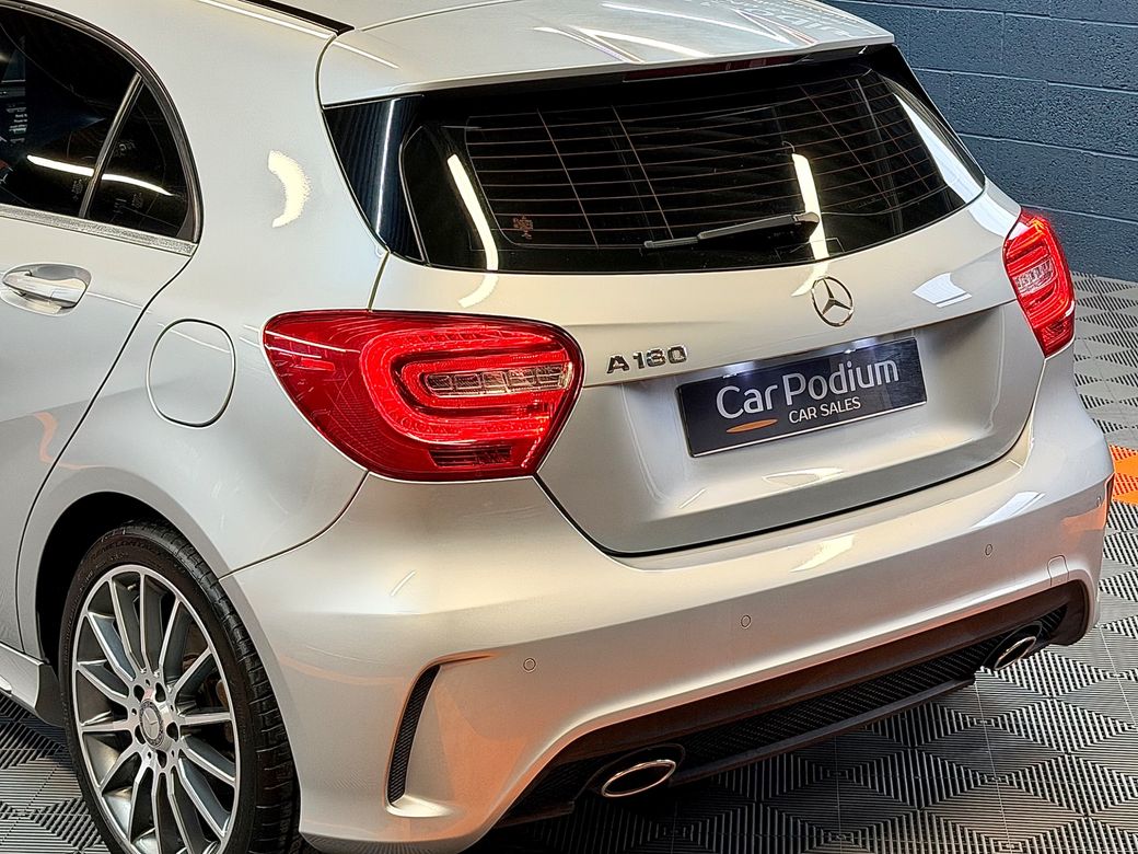 2015 Mercedes-Benz A 180