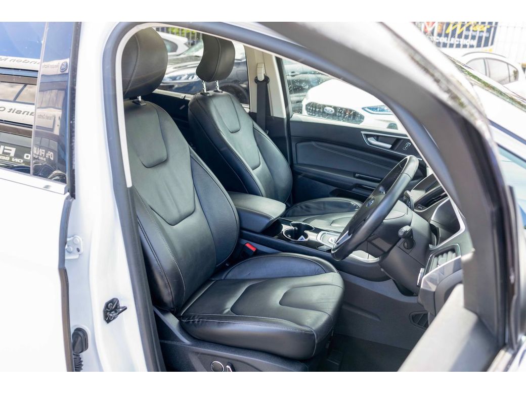 2020 Ford S-Max