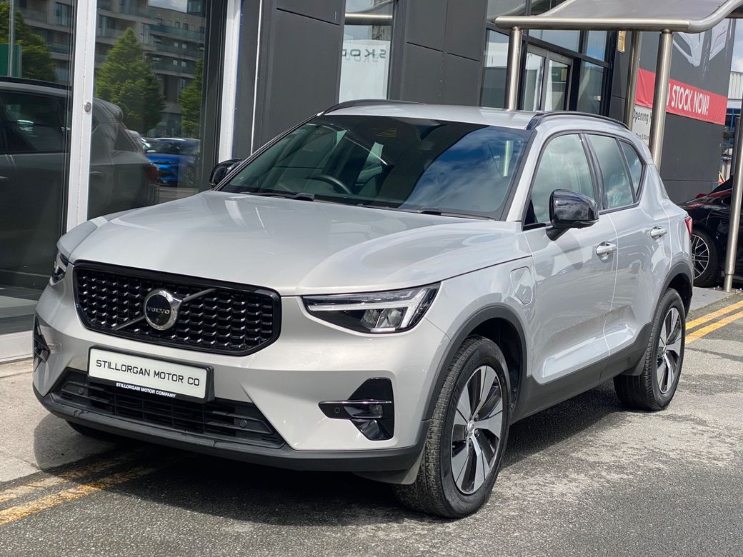 2023 Volvo XC40