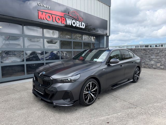 vehicle for sale from Motor World