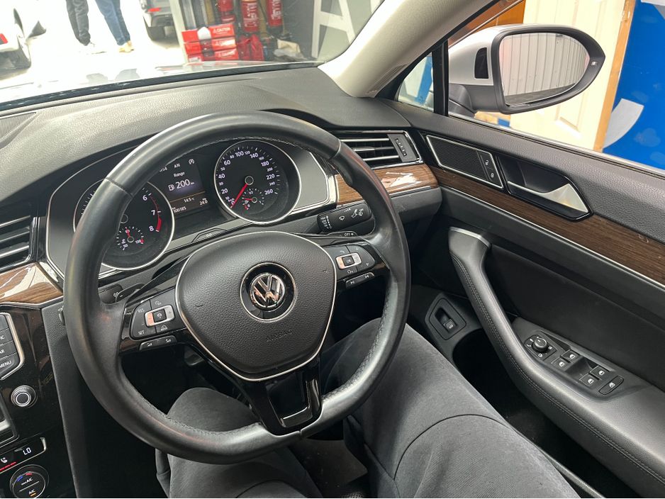 2015 Volkswagen Passat