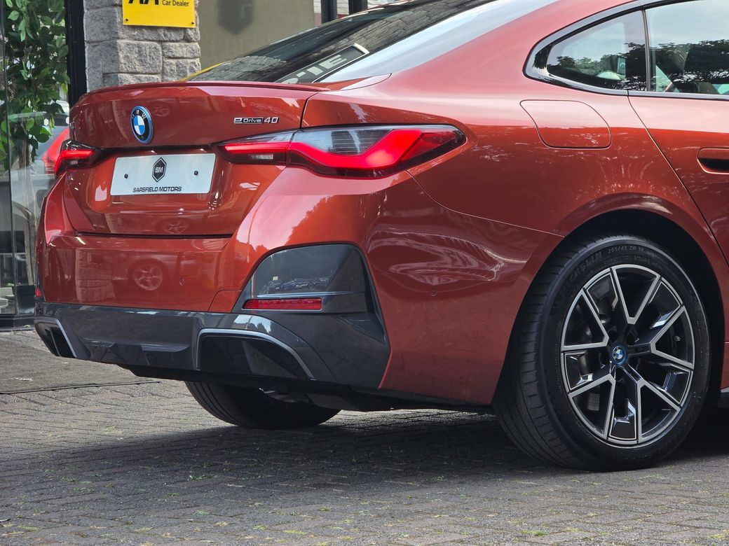 2022 BMW i4