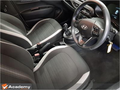 2025 Hyundai i10
