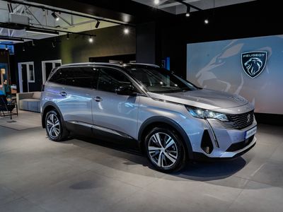 2024 Peugeot 5008