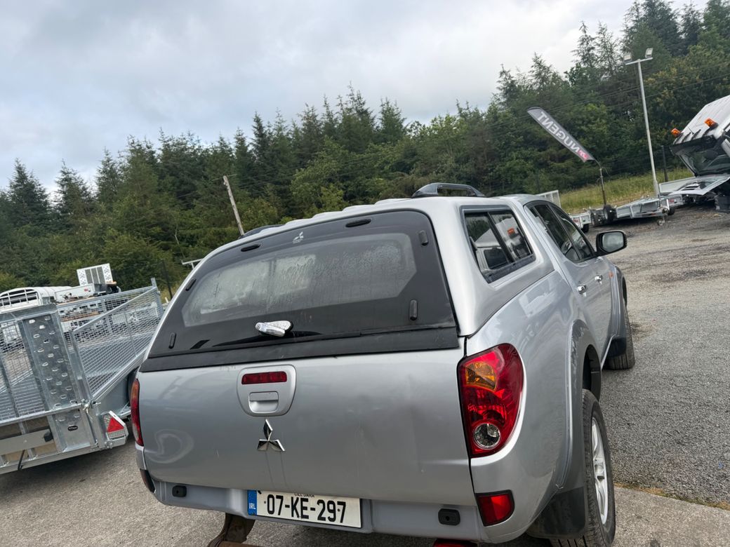 2007 Mitsubishi L200