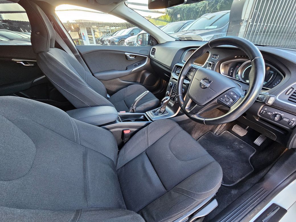 2013 Volvo V40