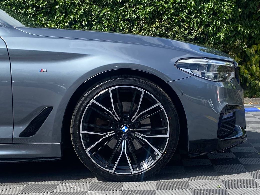 2019 BMW 5 Series