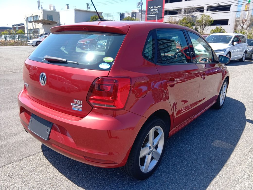 2017 Volkswagen Polo