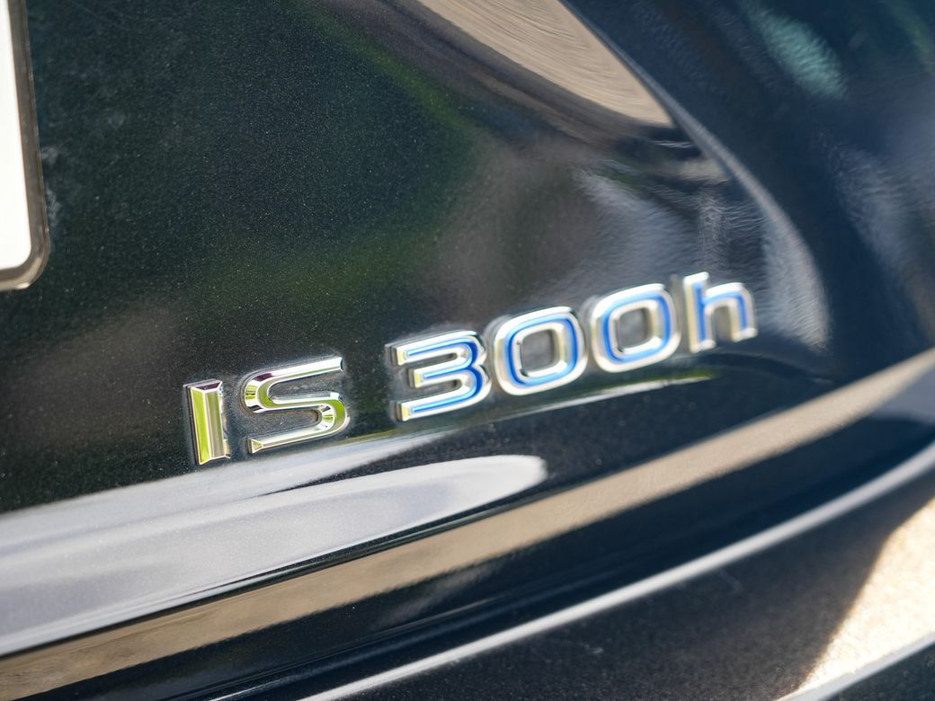2016 Lexus IS
