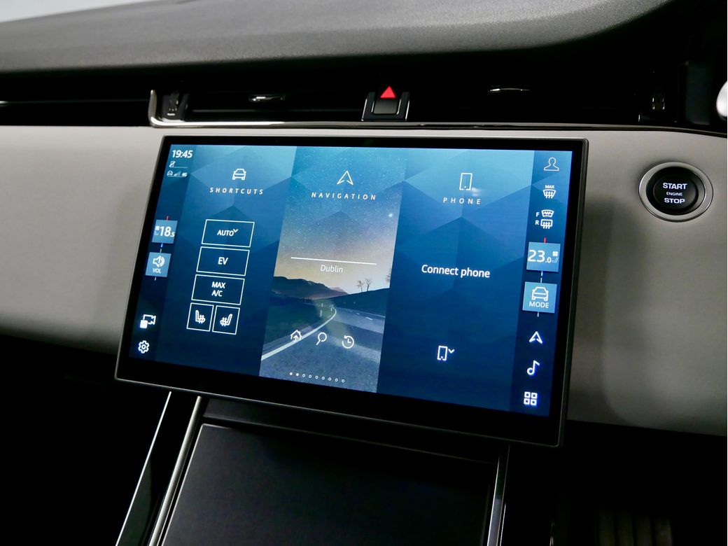 2025 Land Rover Range Rover Evoque
