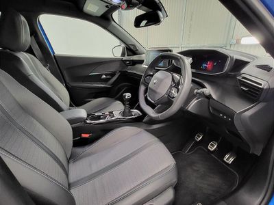 2023 Peugeot 2008