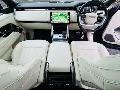 2025 Land Rover Range Rover