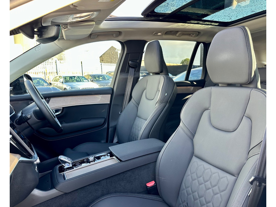 2025 Volvo XC90