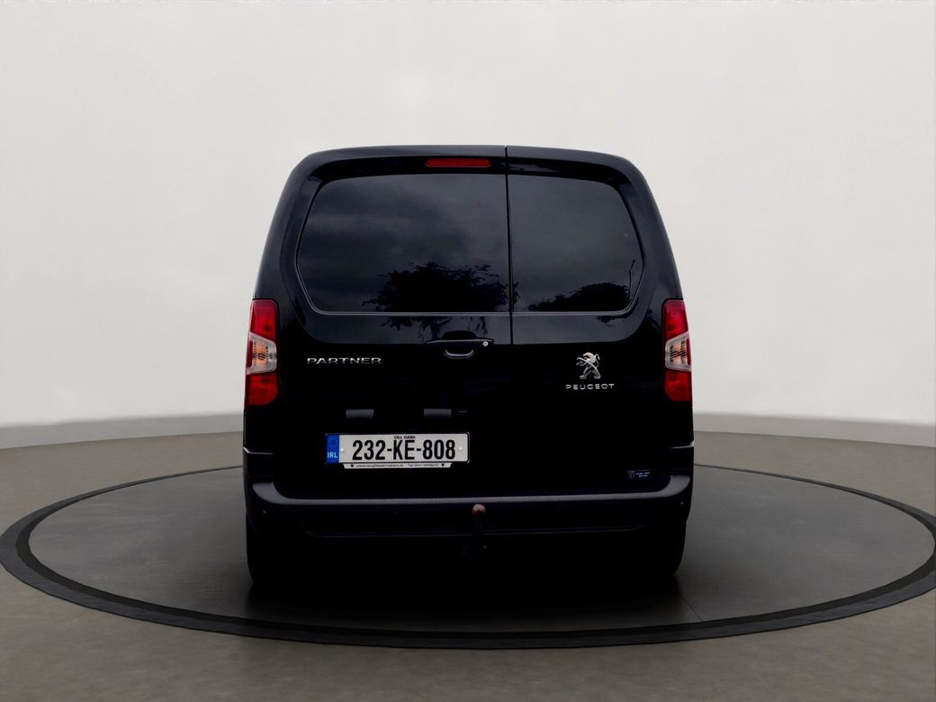 2023 Peugeot Partner
