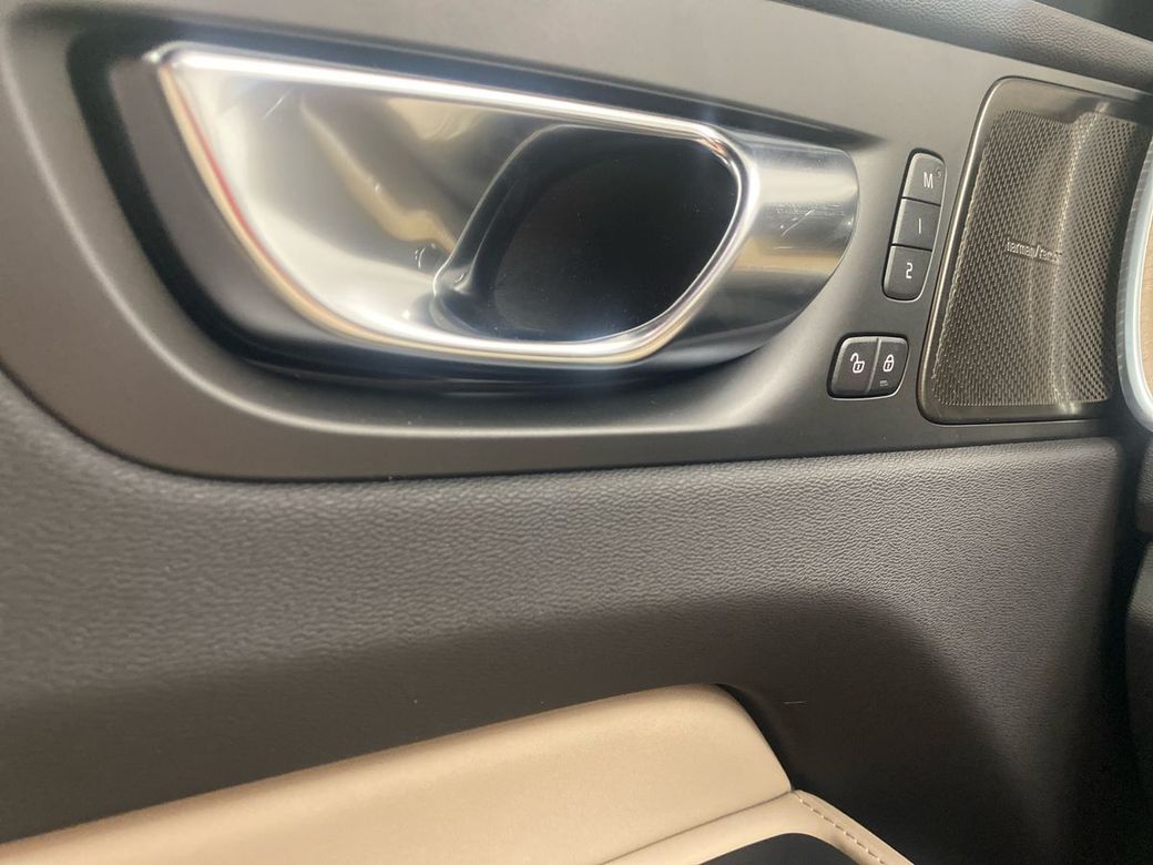 2026 Volvo XC60