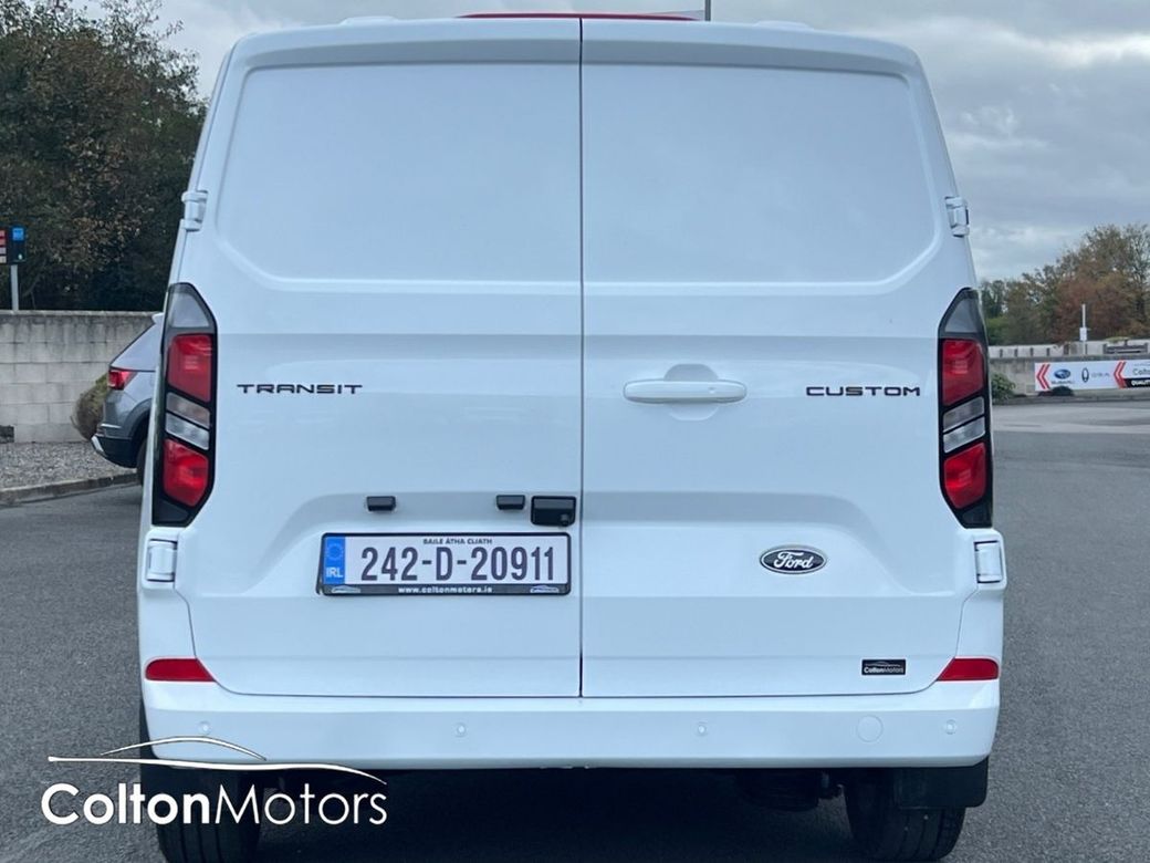 2024 Ford Transit Custom
