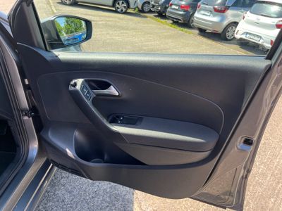 2016 Volkswagen Polo