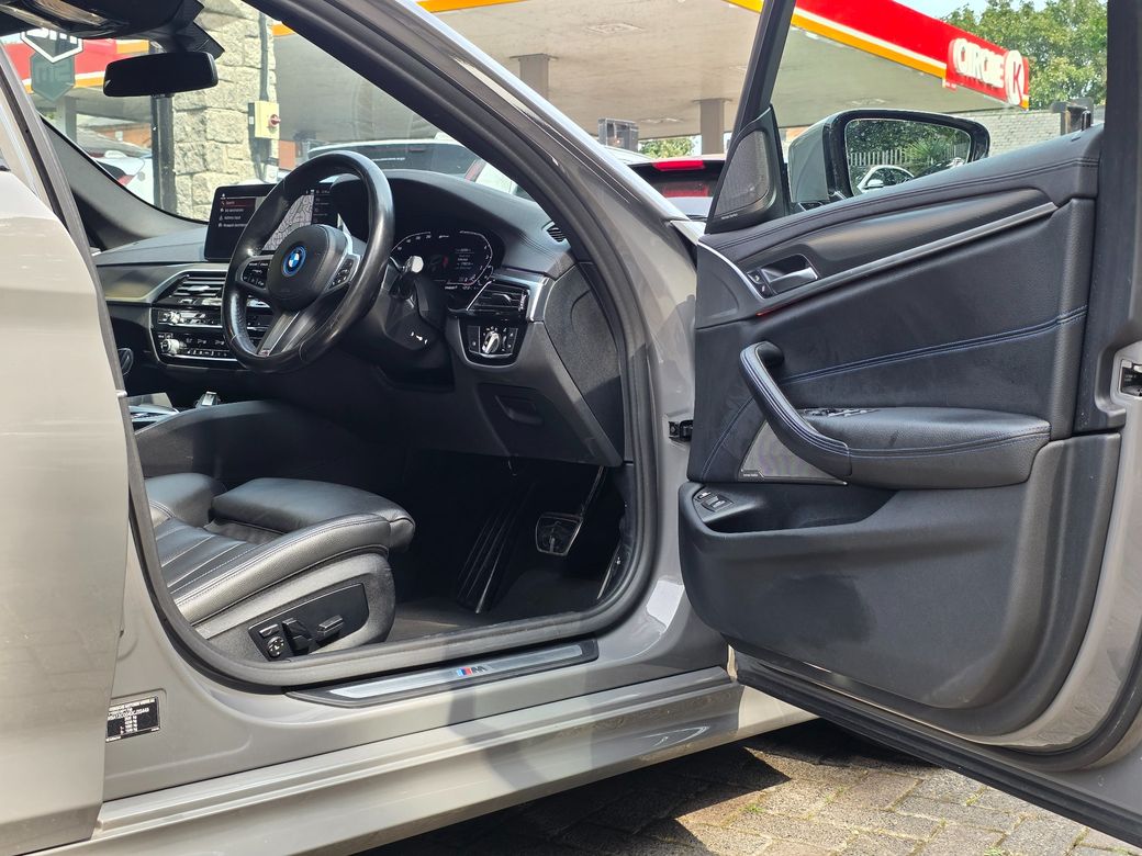 2021 BMW 5 Series
