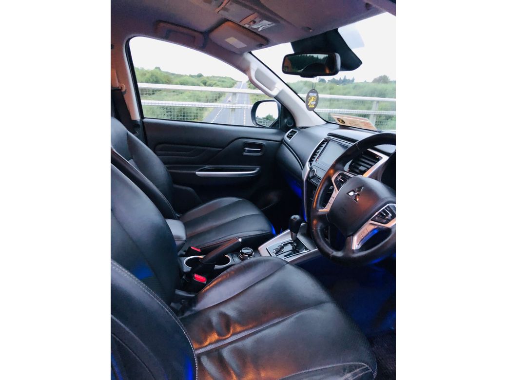 2021 Mitsubishi L200