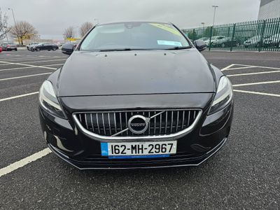2016 Volvo V40