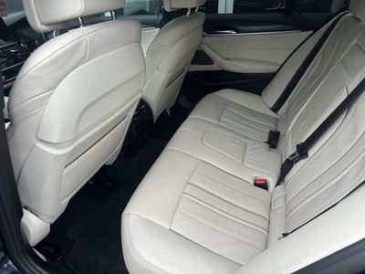 2022 BMW 5 Series