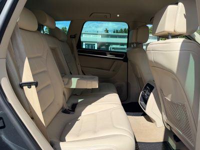 2016 Volkswagen Touareg