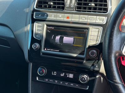 2015 Volkswagen Polo