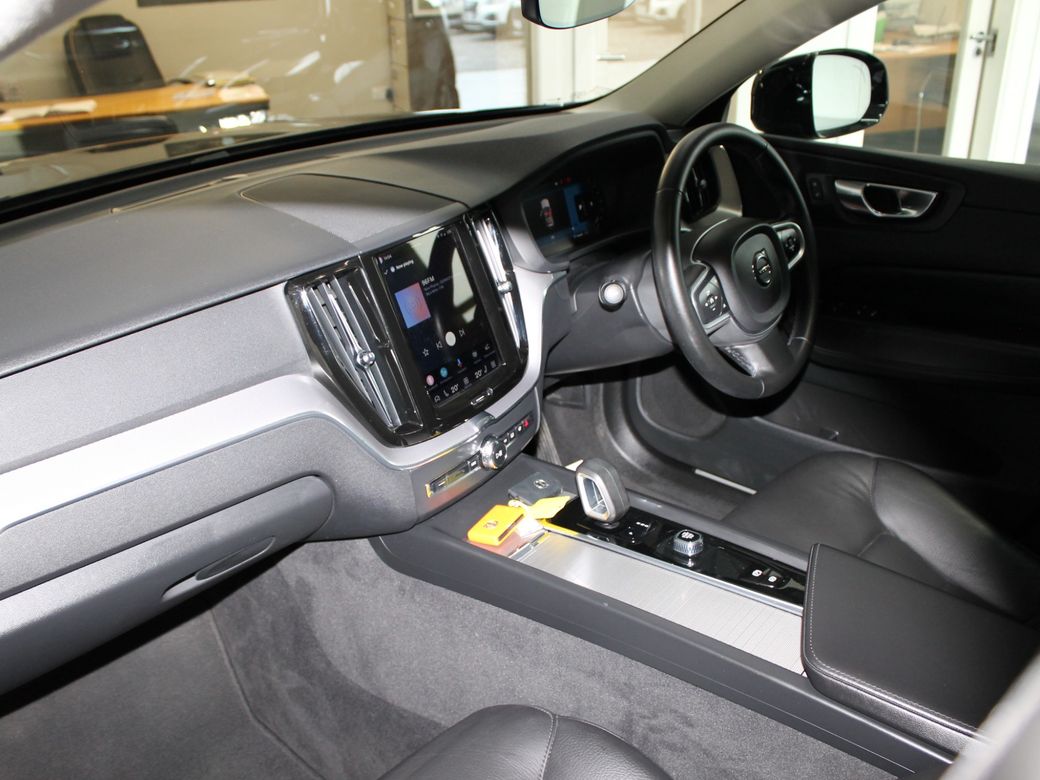 2022 Volvo XC60