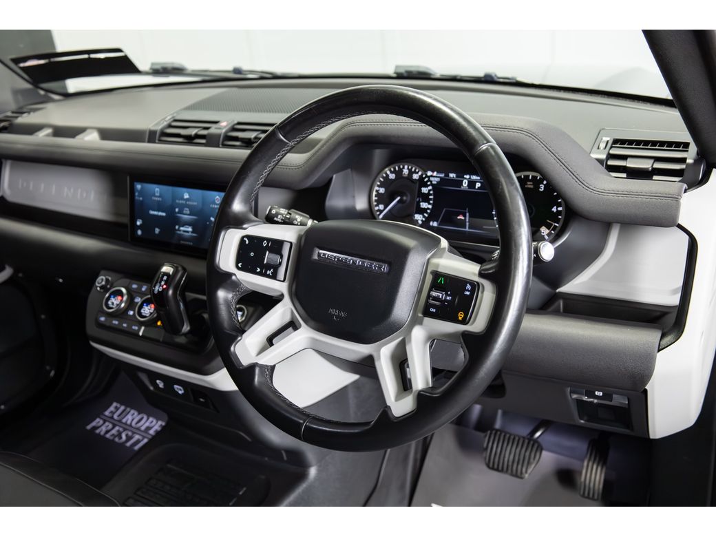 2022 Land Rover Defender 110