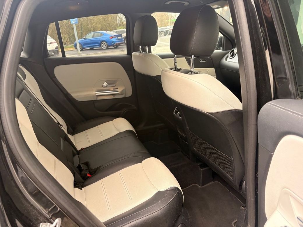 2020 Mercedes-Benz GLA Class