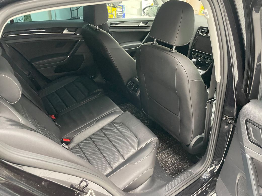 2019 Volkswagen Golf
