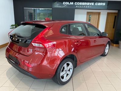 2015 Volvo V40