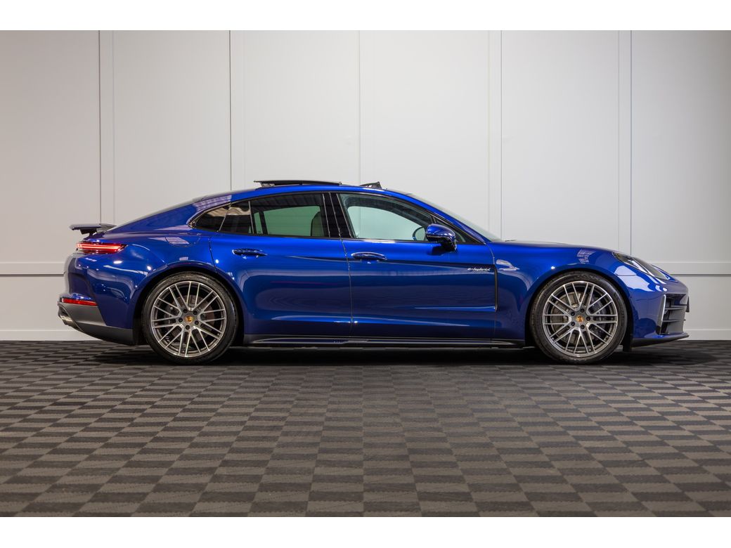 2025 Porsche Panamera