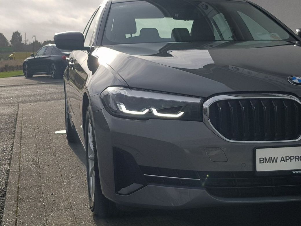 2021 BMW 5 Series